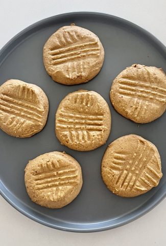 2-Ingredient Peanut Butter Cookies