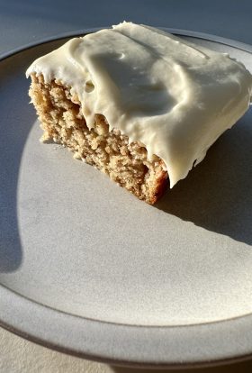 Banana Cake With Cream Cheese Frosting