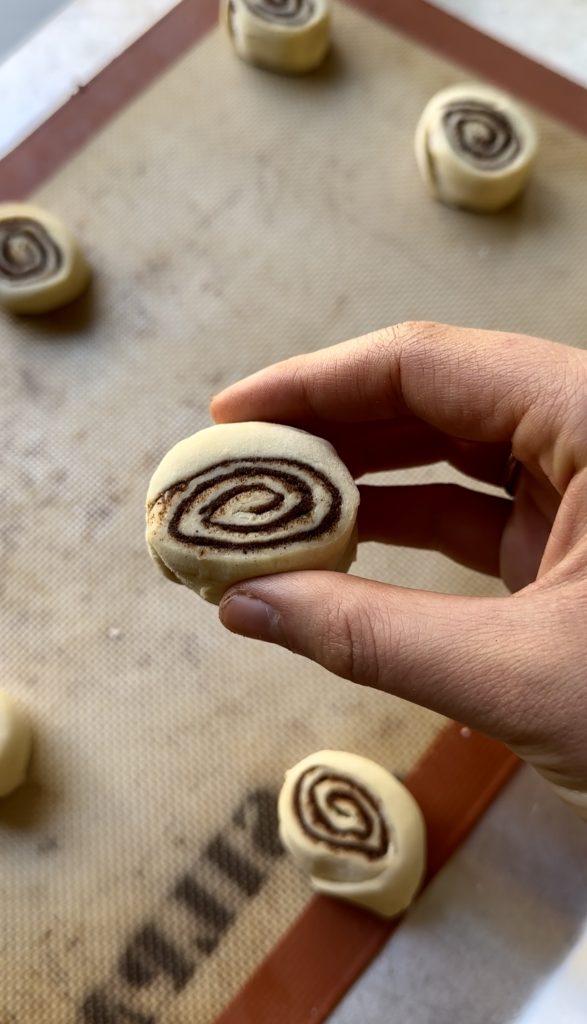 Make sure the swirls are rolled very tightly so that they keep their shape in the oven!