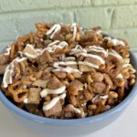 pumpkin spice snack mix