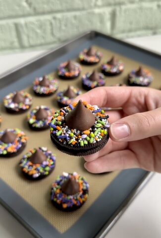 oreo witch hat cookies