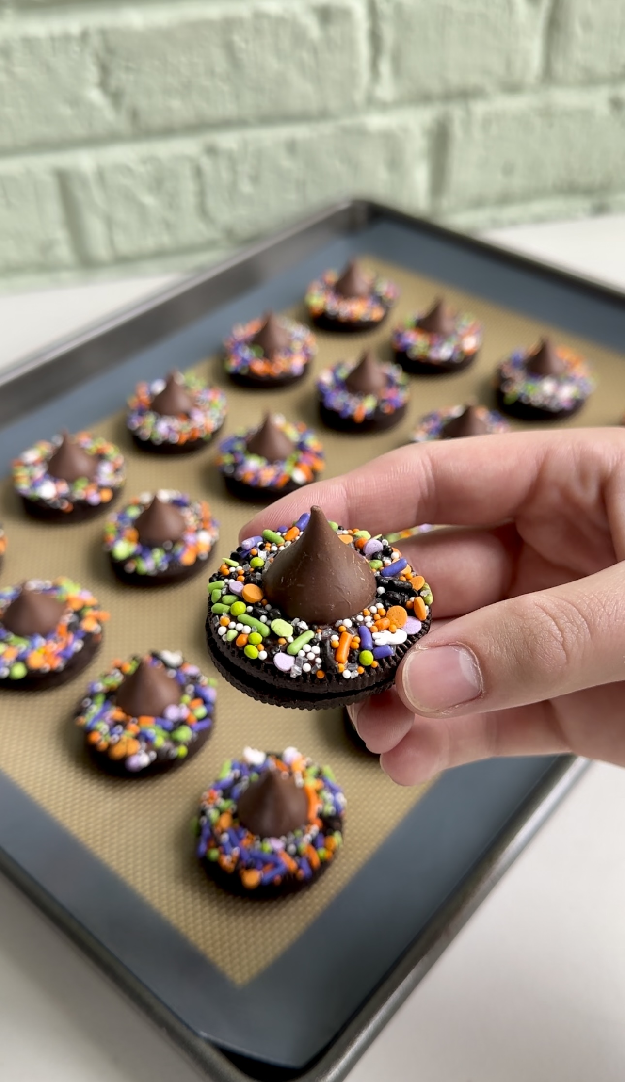 Oreo Witch Hat Cookies - Dang That's Sweet