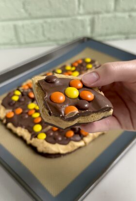 reese's bark