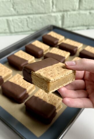 Peanut Butter Cookie Dough Grahamwiches