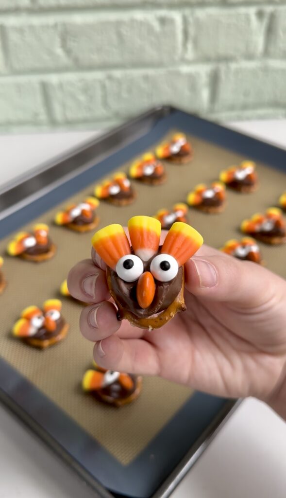 rolo turkey pretzels