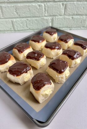 boston cream hawaiian rolls