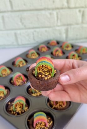 Pot of Gold Cookie Cups