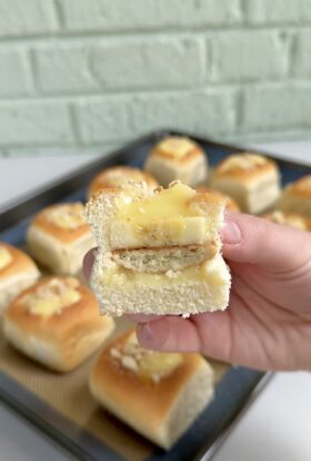 banana pudding hawaiian rolls