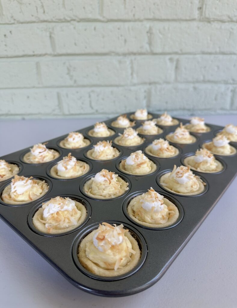 coconut cream pie cookie cups