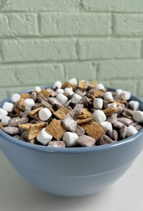 s'mores puppy chow