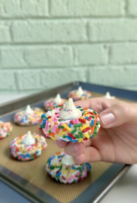 birthday cake kiss cookies