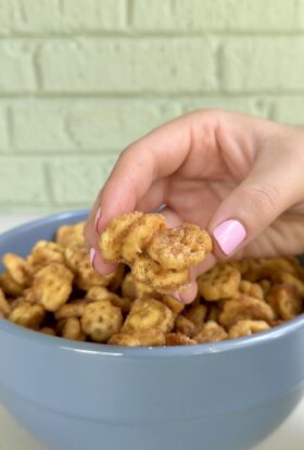 churro honeycomb snack mix