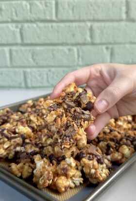 butterfinger popcorn