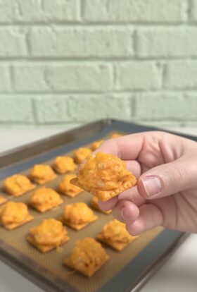 Buffalo Chicken Cheez-It Bites