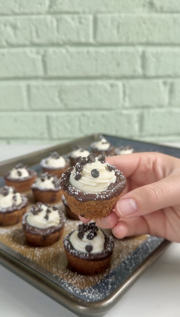 Cannoli Cookie Cups