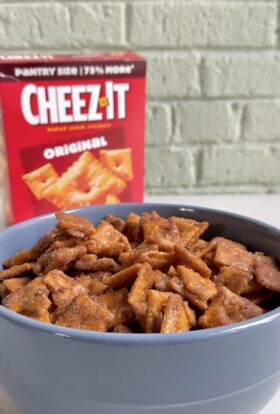 Churro Cheez-It Crackers