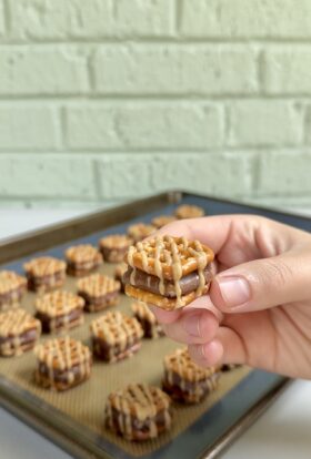 Snickers Pretzel Bites
